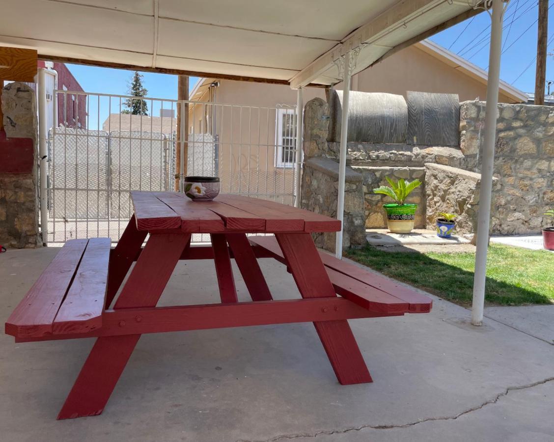 Stylish Basement Studio In Central El Paso - Very Spacious Dış mekan fotoğraf